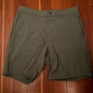 Lululemon golf/casual shorts